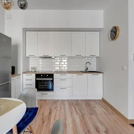 Grand - Apartament W Centrum Gdyni Lägenhet